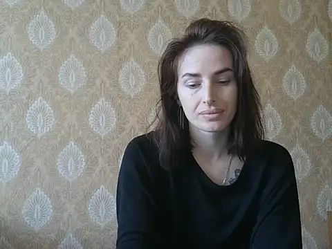 xx_adrihanna_xx élő XXX-chatje