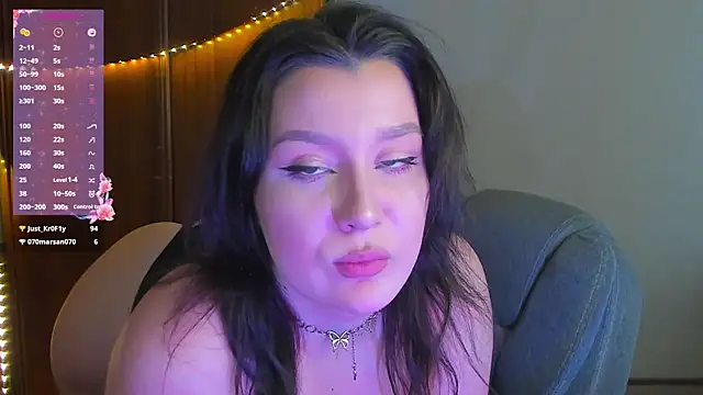 Chat XXX en directo de -Mishka-a