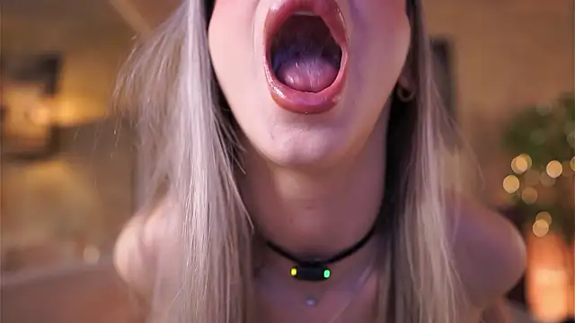 MaddieBryggs: онлайн-секс-чат