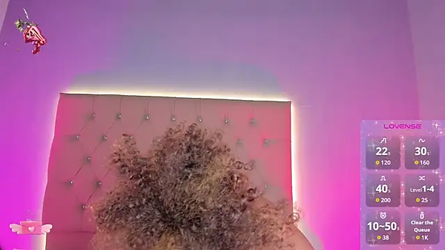 Chat XXX en directo de EmmaLawrence_