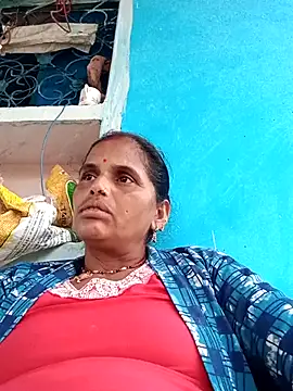 Chat +18 de Manvi_hote ao vivo