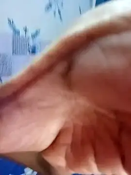 SoftStarQueen 现场XXX聊天