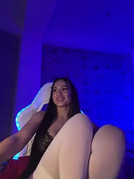 แชท XXX สดของ Karamelikaa