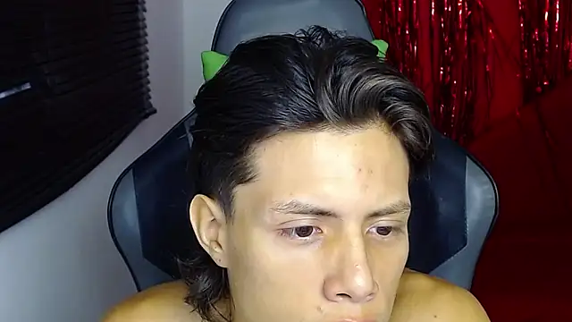 Pertunjukan Kamera Web Didi_hard