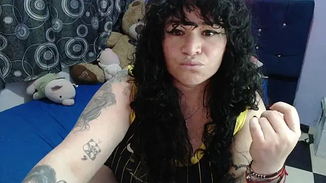 Chat XXX Live ANGELIQUE_KLANE