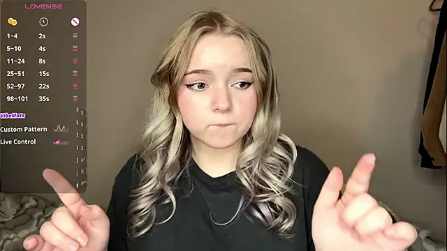 دردشة ZaraCreedon الجنسية المباشرة