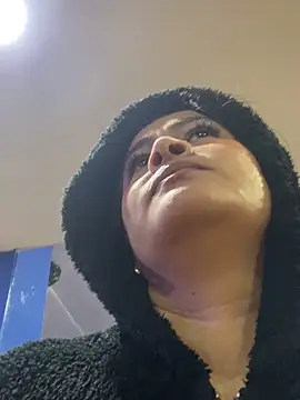 Lili__taylor Live XXX-chat