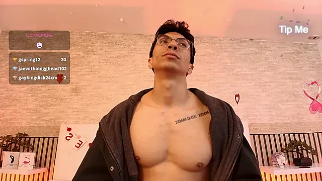 ApoloCruz: απευθείας συνομιλία ΧΧΧ