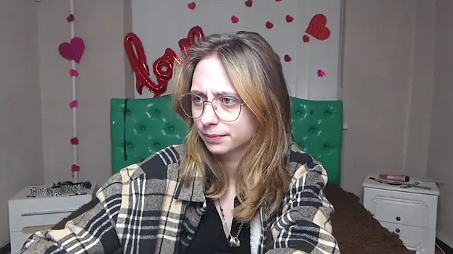 TracyLll Live XXX Chat