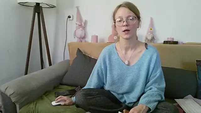 Онлайн чат XXX little-leni