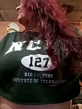 isis_milove: απευθείας συνομιλία ΧΧΧ