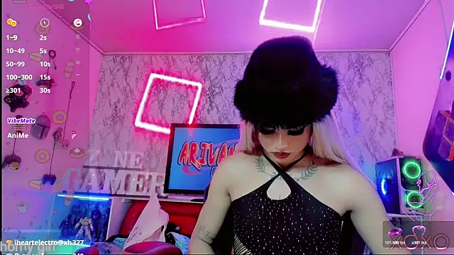 Natasha_clifford: онлайн-секс-чат