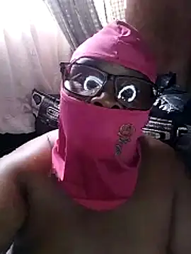 Show modela naughtygrannyXXX na web-kameri