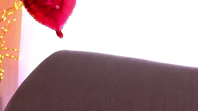 BelleSkye Chat XXX in diretta