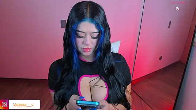 valeska__V 即時 XXX 聊天