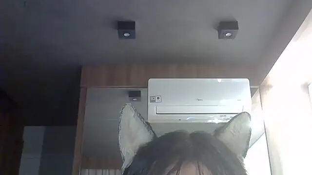 SkinnyKitten – Naživo XXX chat