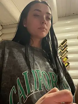 HoTMiA666 网络视讯表演