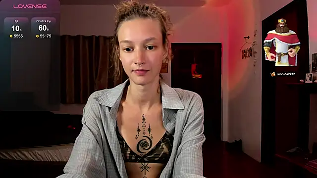 __grace__: διαδικτυακό σόου στην κάμερα