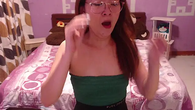 Chat +18 de Sweety_Aria ao vivo