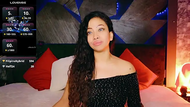 Chat XXX en directo de ElyaQuinn