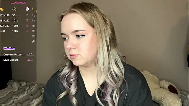 Chat XXX en directo de ZaraCreedon