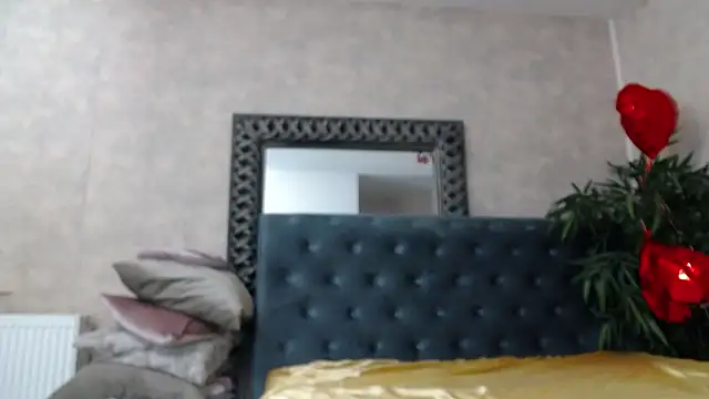 Chat XXX en directo de SaraElise