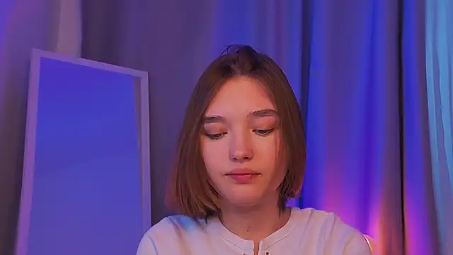 XXX chat uživo modela Leyla_crsh