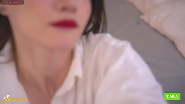 Bellacle live XXX chat