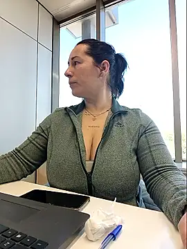 Chat +18 de bichota85 ao vivo