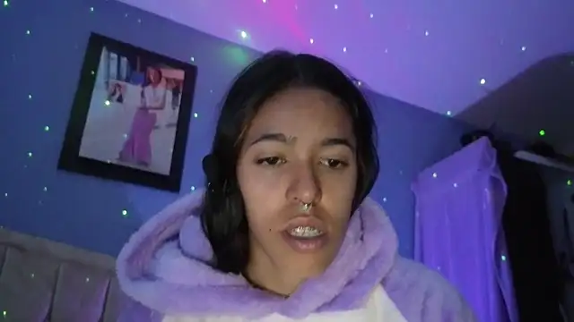 Czat XXX na żywo – stephania_t