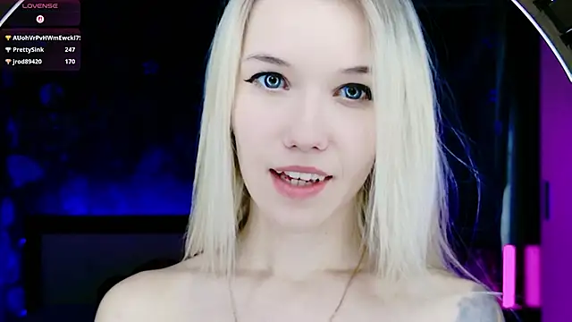 Pokazy przed kamerką – NaomiHita