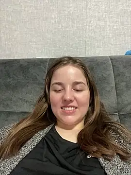 Lady_woman Show in webcam