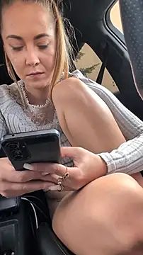 Chat XXX en directo de Risky_julia2330