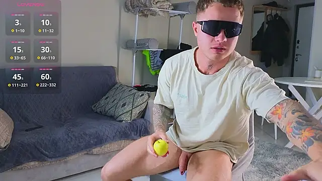 more__than__love Adlı Modelin Web Kamerası Şovu