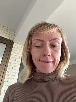 haileyhope_ 现场XXX聊天