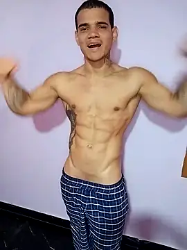 XXX chat uživo modela Andrey_1997