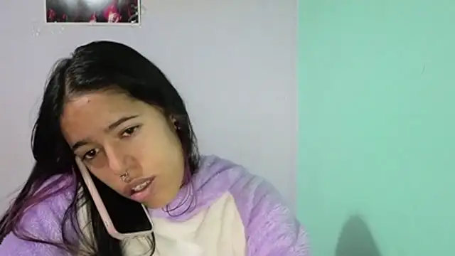 XXX chat uživo modela stephania_t