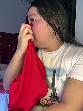 Chat +18 de Lovelipsbig ao vivo