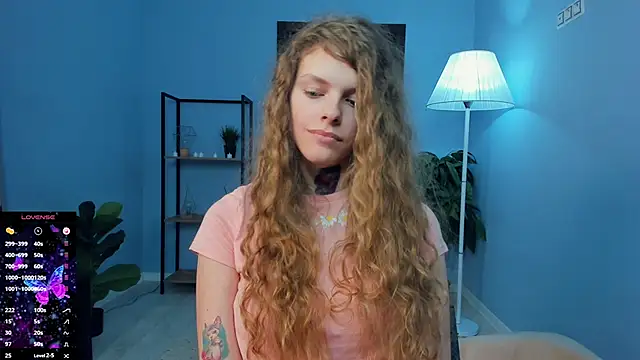 Chat XXX en directo de RayaNenlia