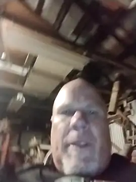 Reddog833 现场XXX聊天