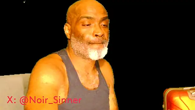 sinnernoir Adlı Modelin Canlı XXX Sohbeti