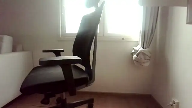 Webkamerová show ScrawnyFire