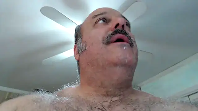 bullmusclejoe 网络视讯表演