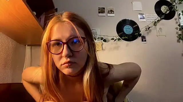 LaureenVielma 网络视讯表演