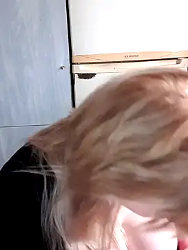 Missy_DM élő XXX-chatje