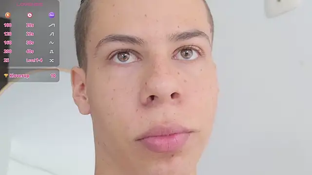 grey___27 即時 XXX 聊天