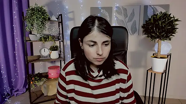 MartaEdams: απευθείας συνομιλία ΧΧΧ