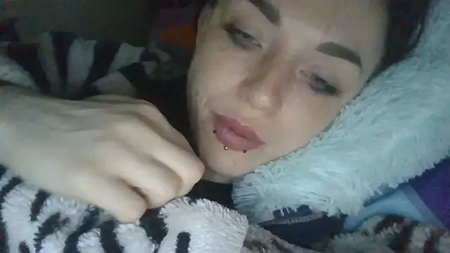 Онлайн чат XXX Trinsy_Love