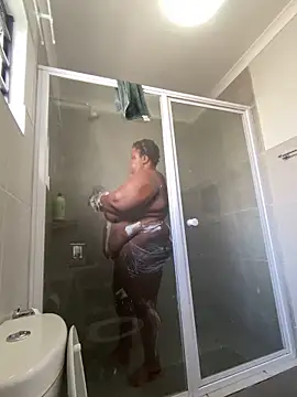 MissLola27: онлайн-секс-чат