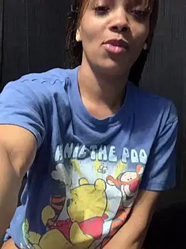 Rakiyahcharms লাইভ XXX চ্যাট